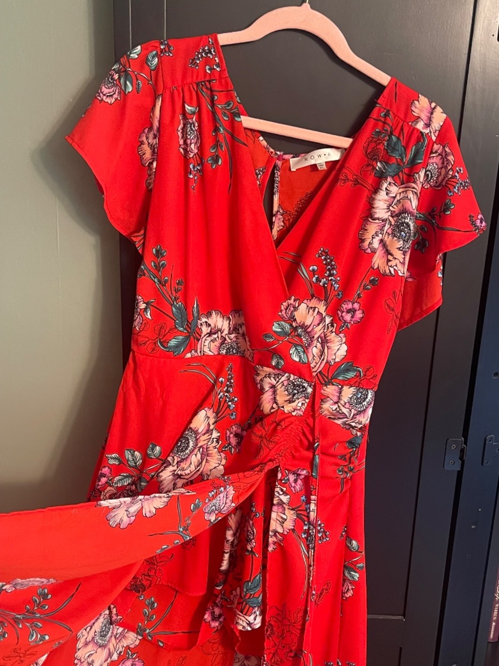 Flowy Romper - Picture 3 of 3